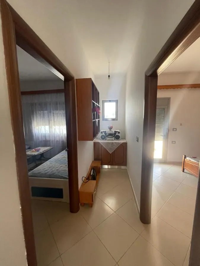Vila Denad Sarande